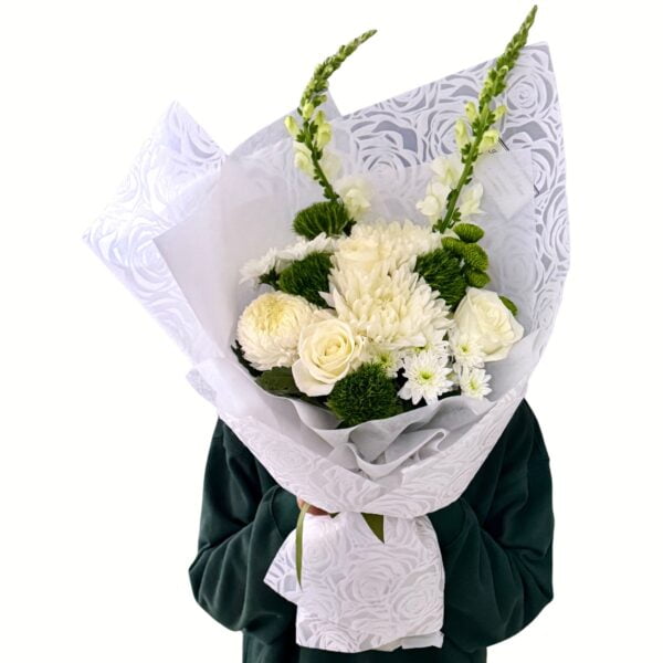 white chrysanthemums bouquet