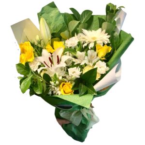 yellow and white flowers bouquet