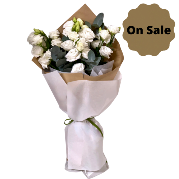 white lisianthus bouquet